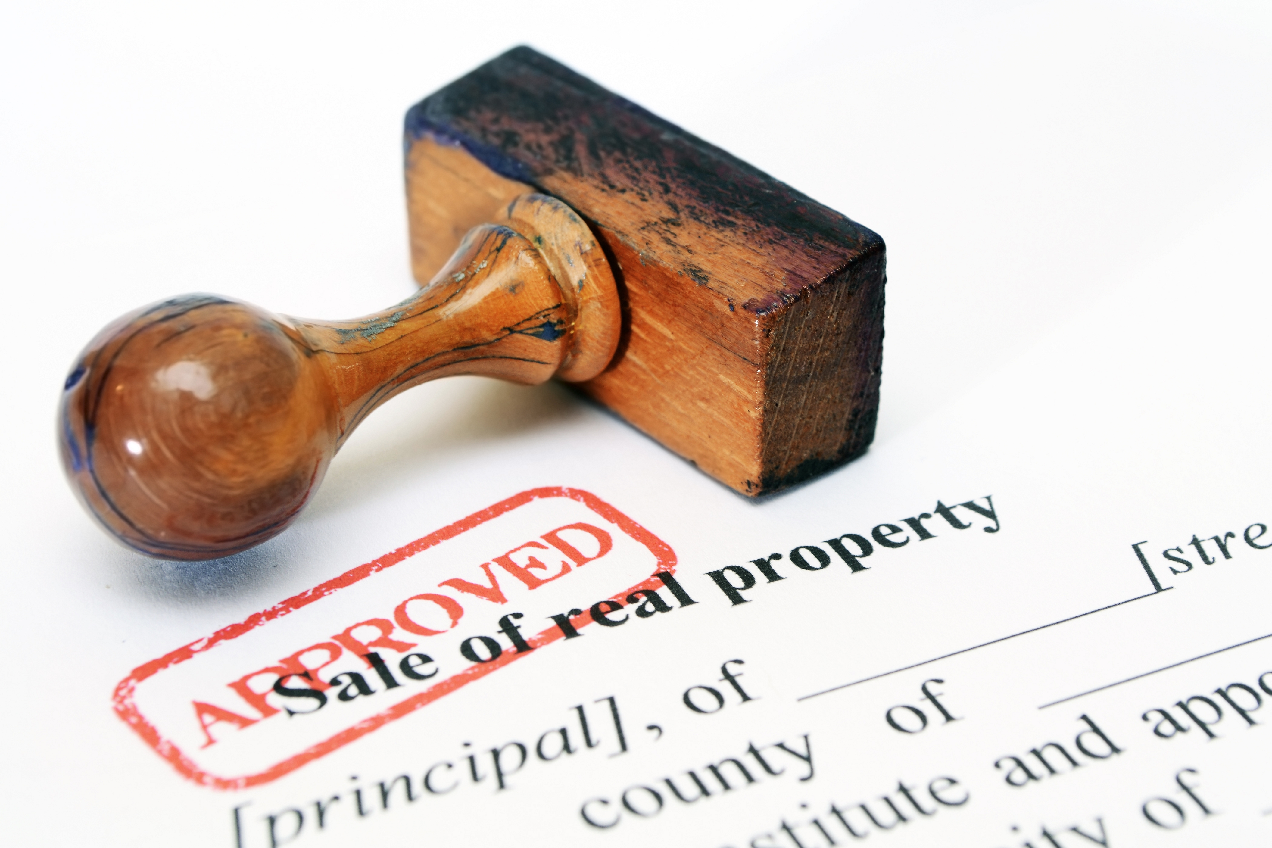 Title insurance and title search in Florida